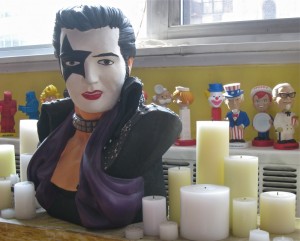 elvis-presley-paul-stanley-candle-altar